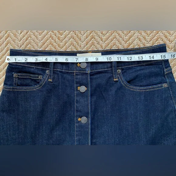 NWOT Gap 1969 Button Front Denim Skirt Size 30 Tall - Picture 5 of 6